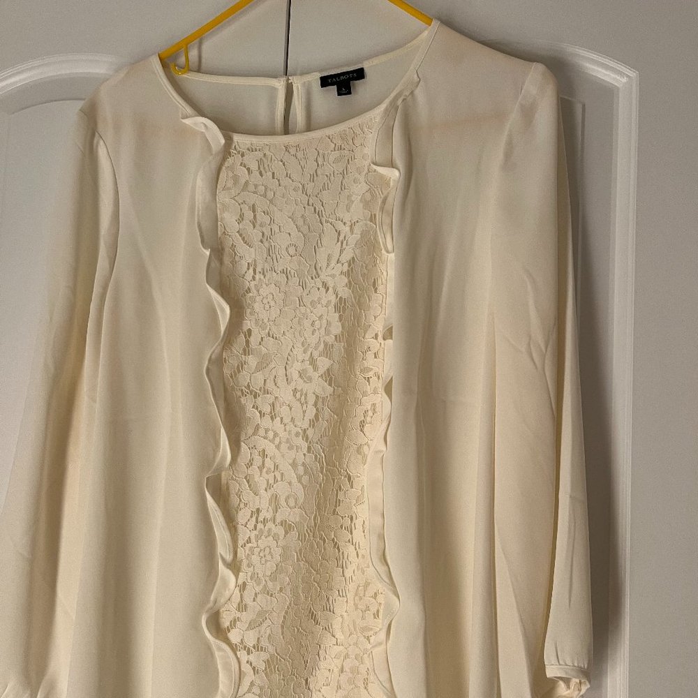 Talbots long sleeves cream Blouse with ruffles